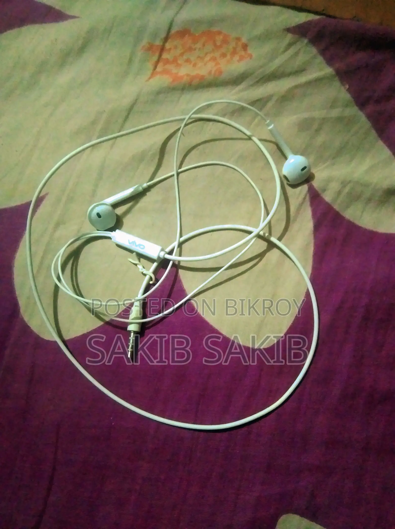 Vivo Headphones