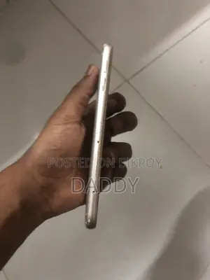 New Samsung Galaxy J3 Pro 16 GB Gold