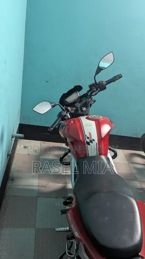 TVS Apache RTR 160 4V 2020 Red