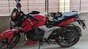 TVS Apache RTR 160 4V 2020 Red