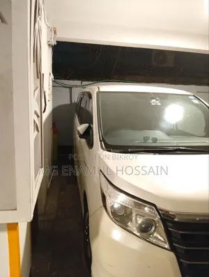 Toyota Noah 1.8 Front Wheel Drive Hybrid (7 Seater) 2020 White