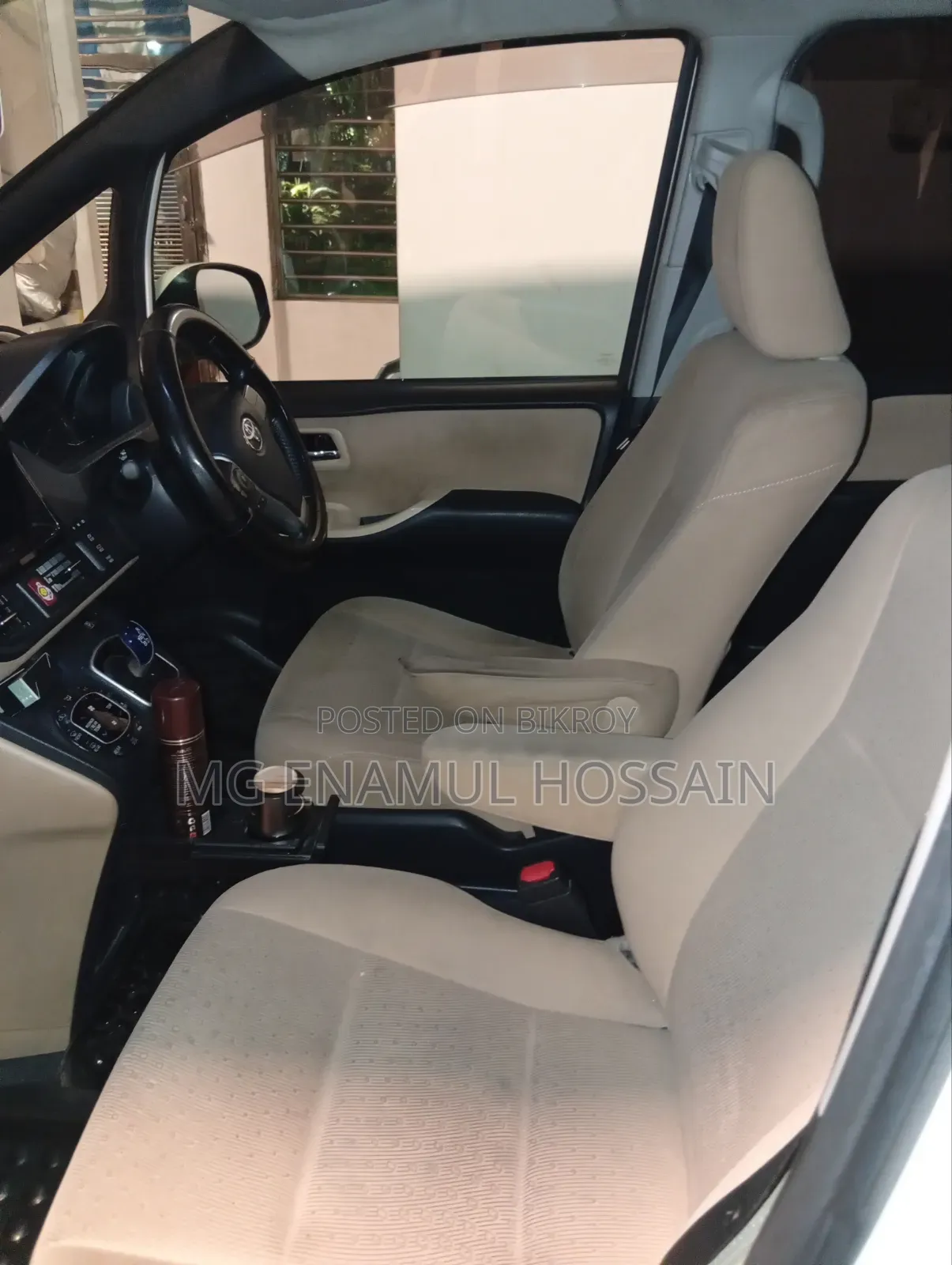 Toyota Noah 1.8 Front Wheel Drive Hybrid (7 Seater) 2020 White