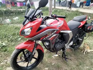 ইয়ামাহা ওয়াইজেডএফ-আর ২০২২ রেড