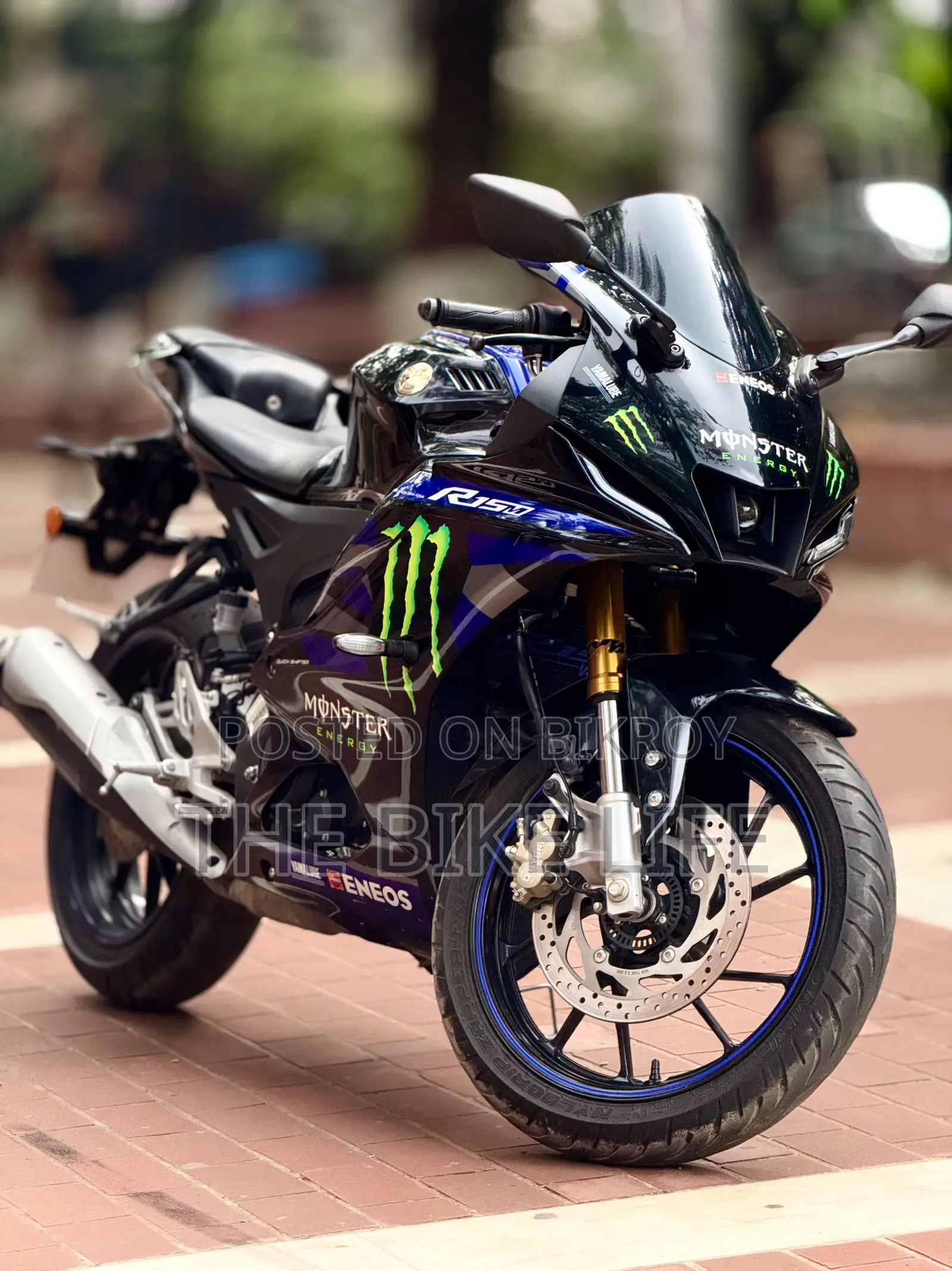 Yamaha R1 2025 Black