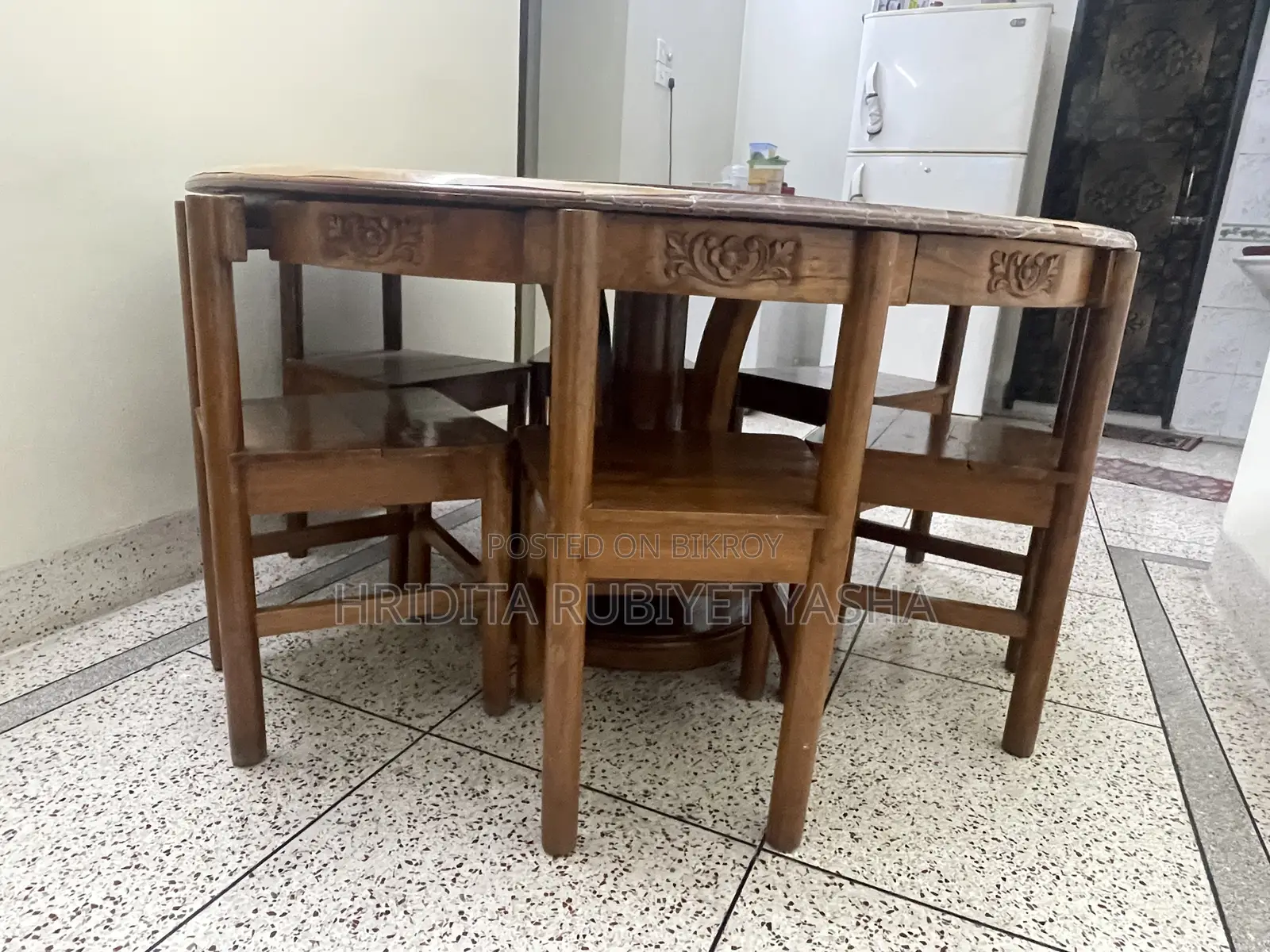Dining Table (Almost New In Condition)