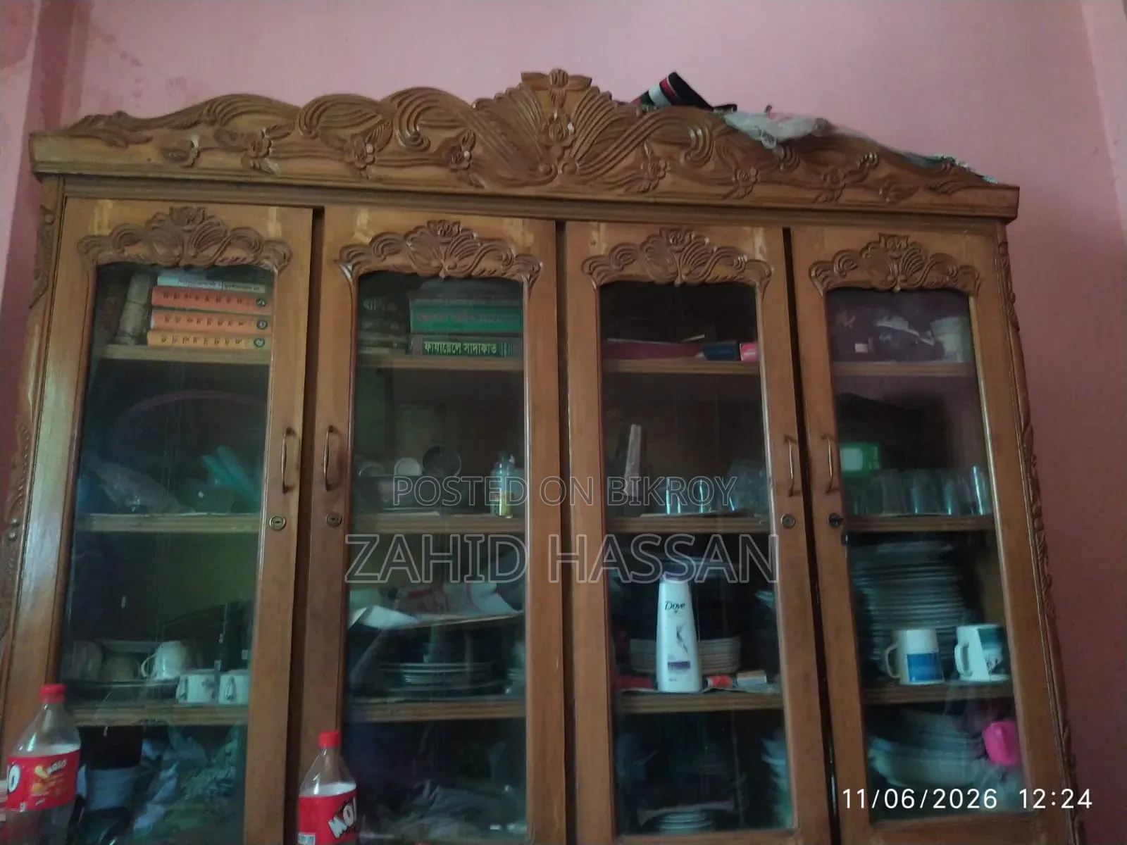 Wall Cabinet