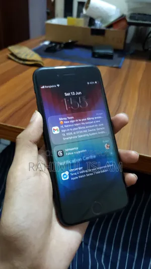 Apple 128 GB Black