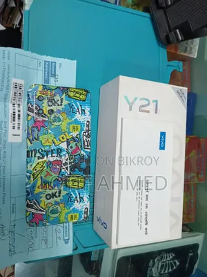 Vivo Y21 64 GB Blue