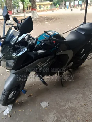Yamaha 2017 Black