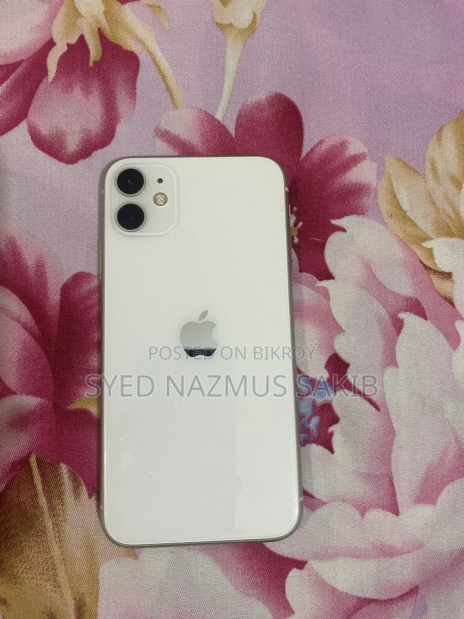 অ্যাপল আইফোন ১১ ১২৮ জিবি সাদা
