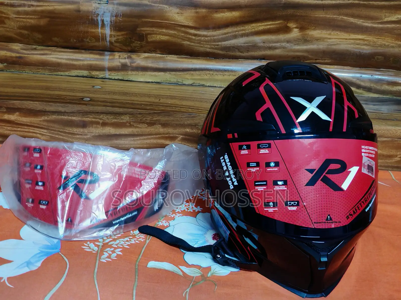 X Helmet R1sv – Jet Black (Clear Black Visor Included)