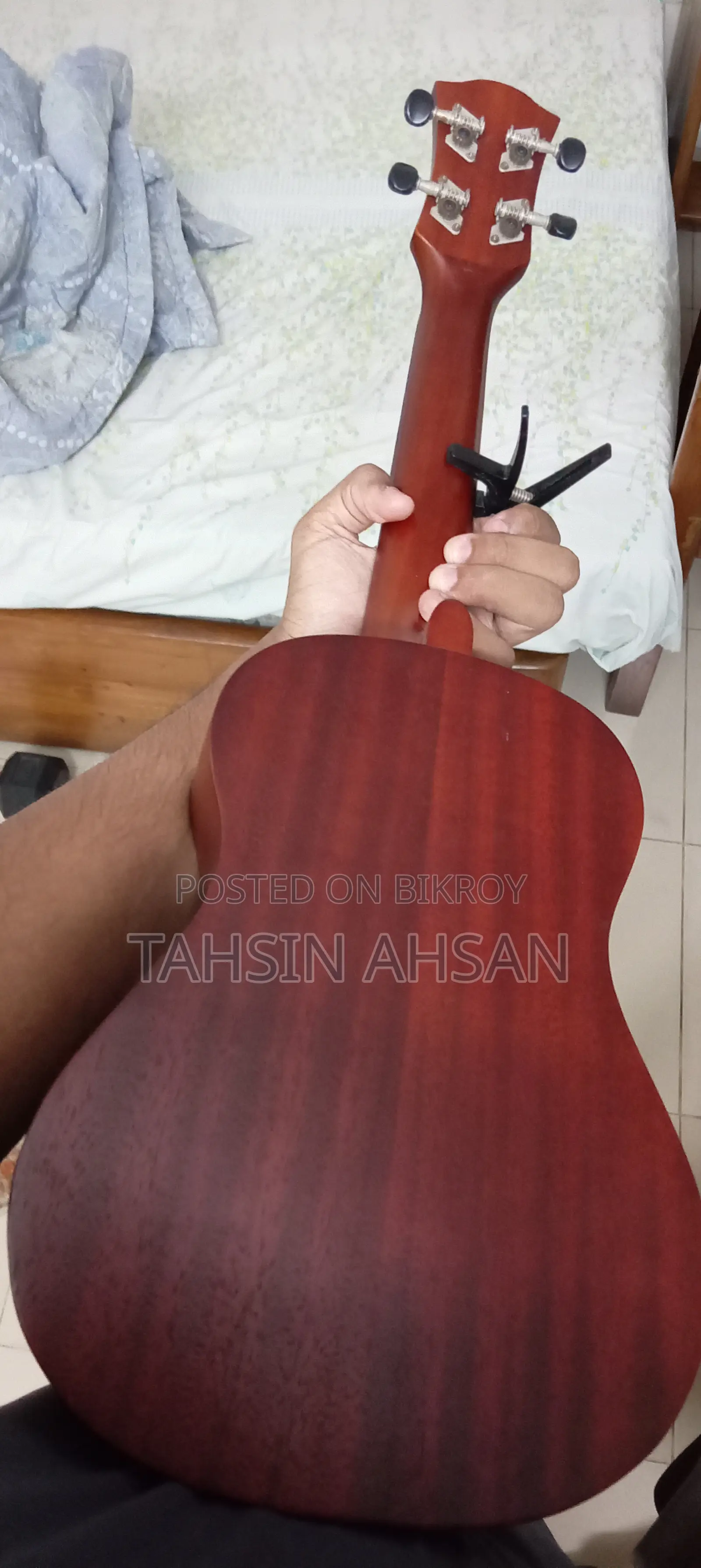 ইউকুলেলে খুব ভালো