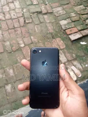 Apple iPhone 7 32 GB Black