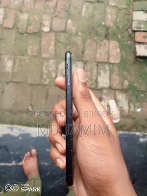 Apple iPhone 7 32 GB Black