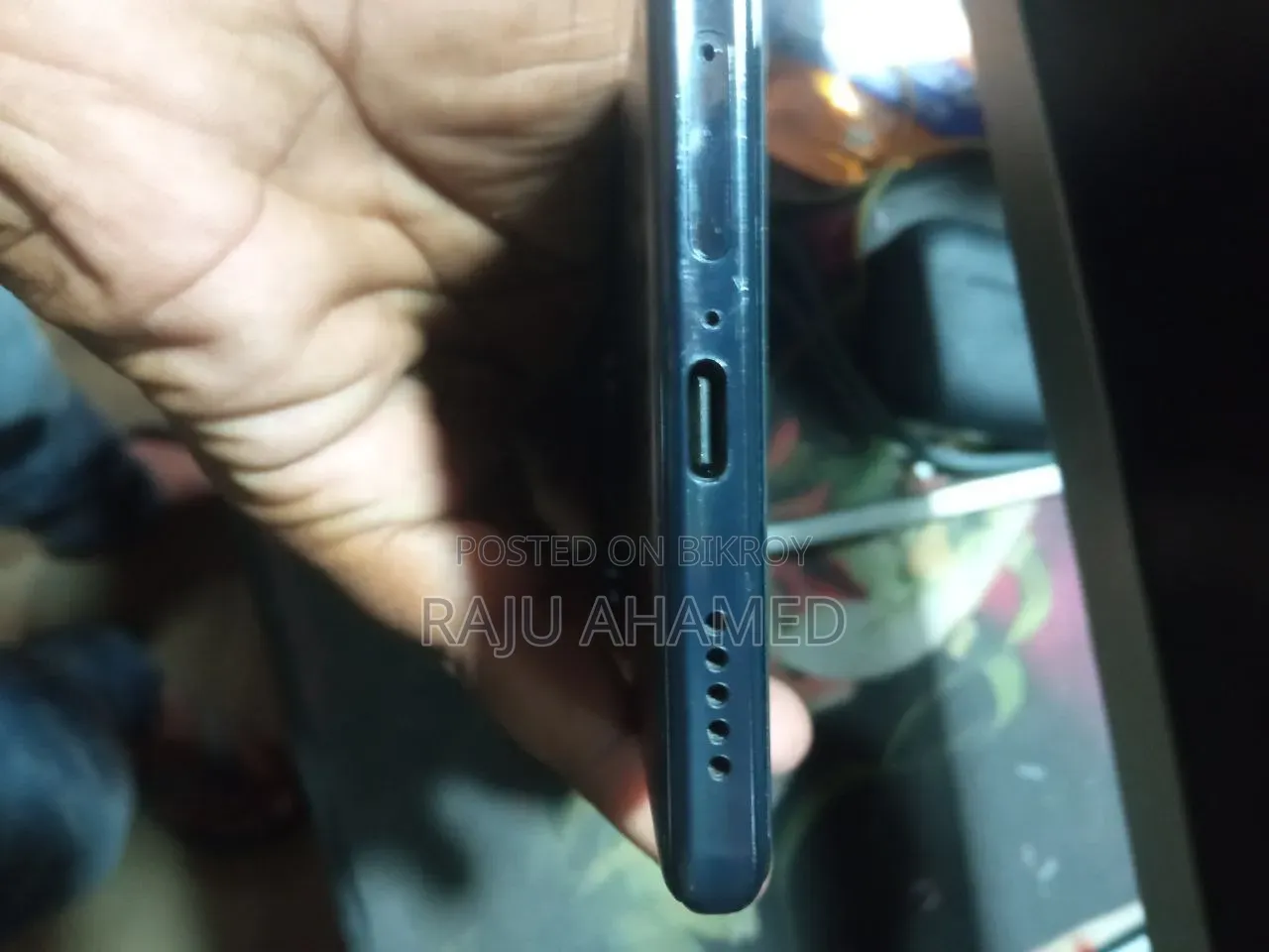 Vivo T2 (India) 128 GB Black