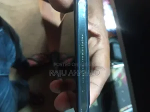 Vivo T2 (India) 128 GB Black