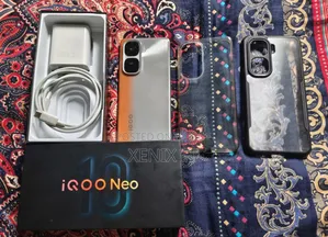iQOO 512 GB Orange