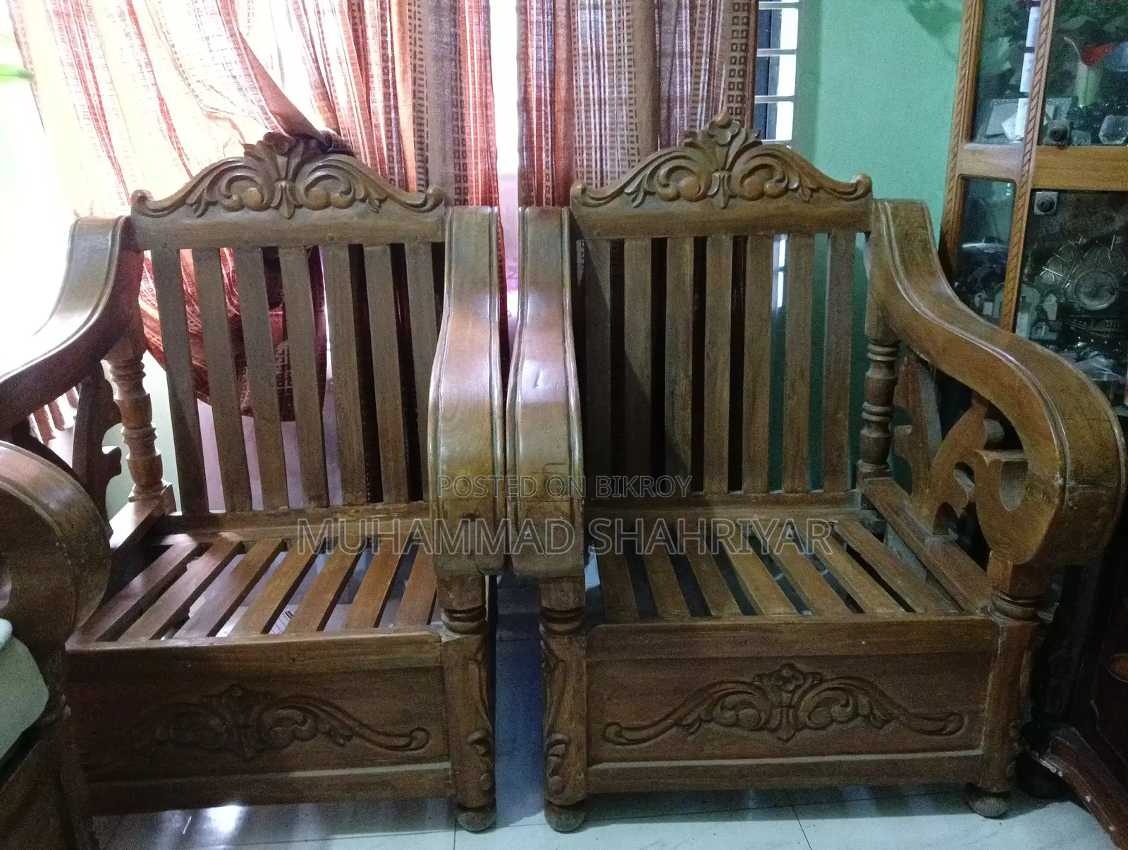 Sofa and Tea Table