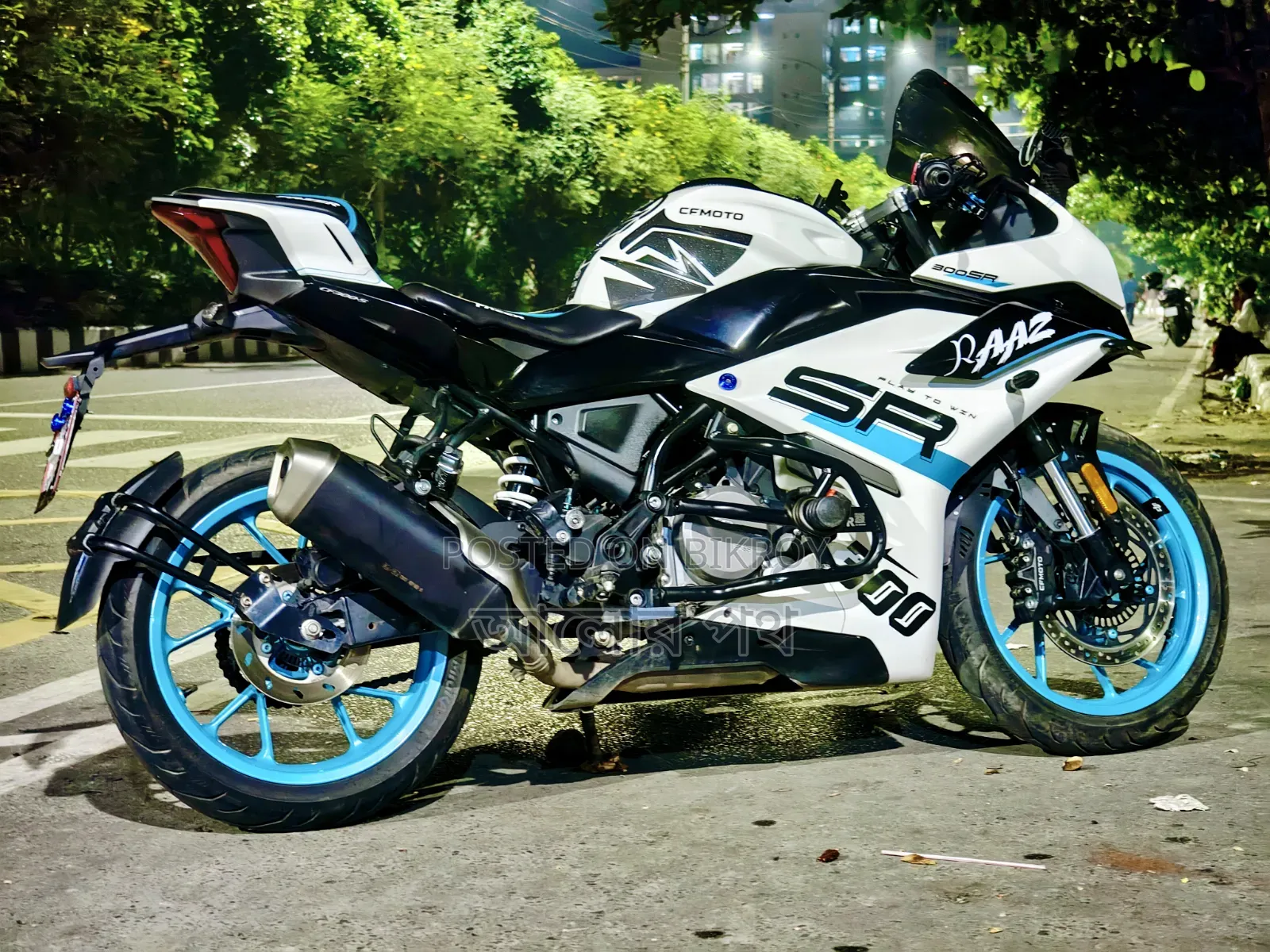 CFMoto 300SR 2025 White