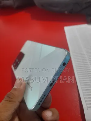 ভিভো ওয়াই২২ ১২৮ জিবি