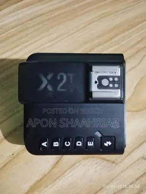 ফ্ল্যাশ অথবা ট্রিগার
