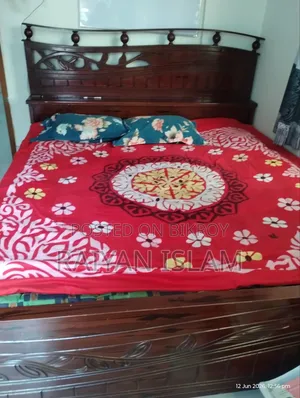 মালয়েশিয়ান প্রসেস উডেন বেড