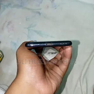 ওপ্পো রেনো৫ প্রো ৫জি ১২৮ জিবি ব্ল্যাক
