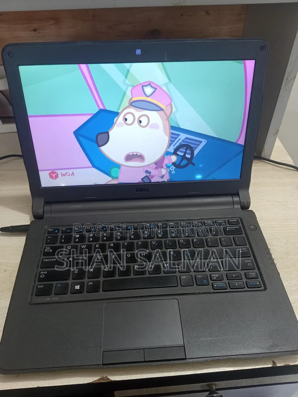 Laptop Dell Latitude 3350 4GB Intel Core I3 SSD 128GB