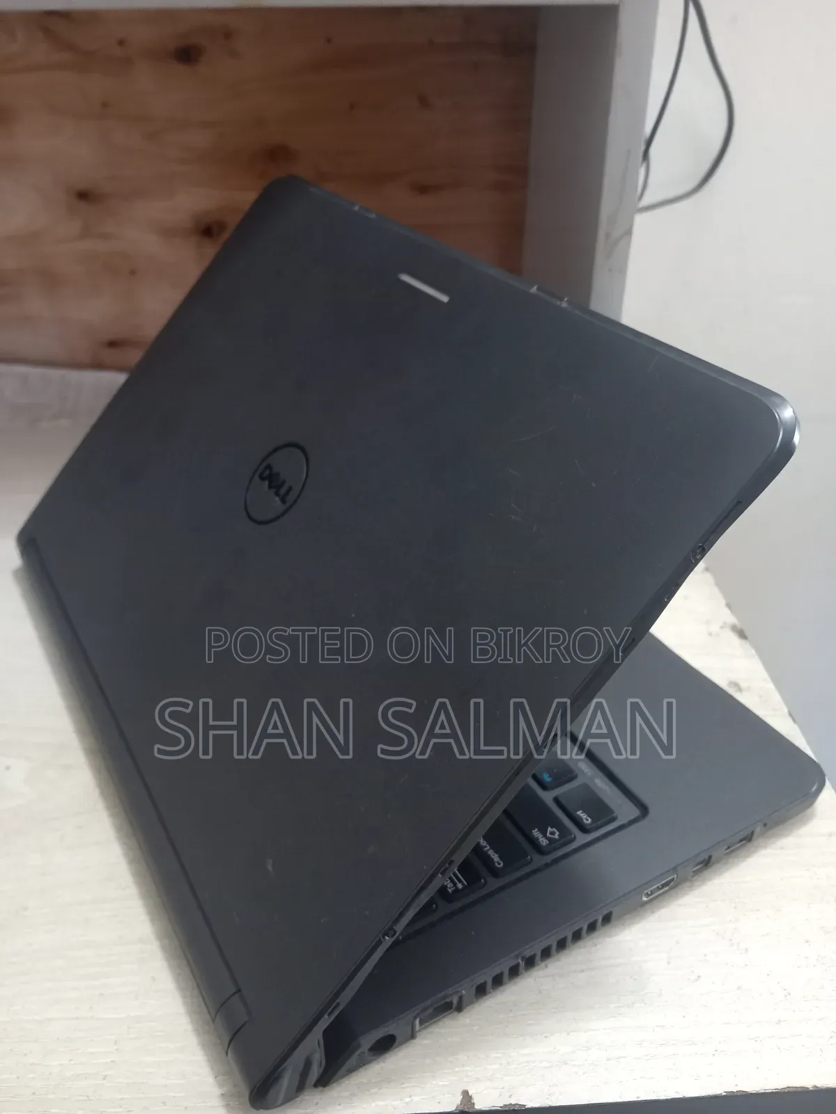 Laptop Dell Latitude 3350 4GB Intel Core I3 SSD 128GB