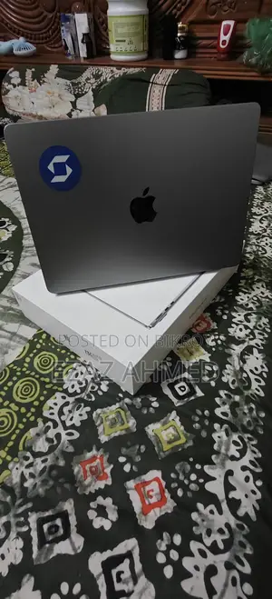 Laptop Apple MacBook Air 2022 M2 8GB Apple M2 HDD 256GB