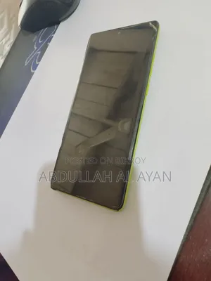 Motorola Moto G85 128 GB Yellow