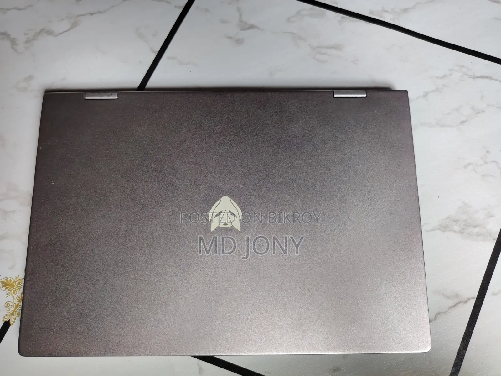 Laptop 8GB Intel SSD 256GB