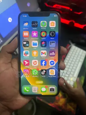 অ্যাপল আইফোন এক্স ৬৪ জিবি কালো