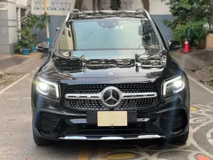 Mercedes-Benz GLB-Class 2021 Black