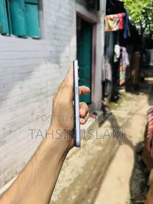 Oppo A78 128 GB