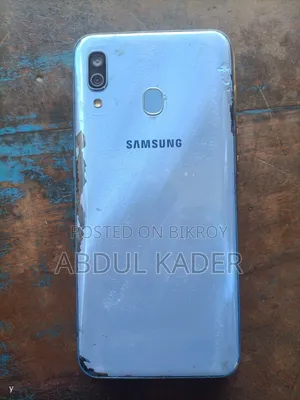 Samsung Galaxy A30 64 GB Blue