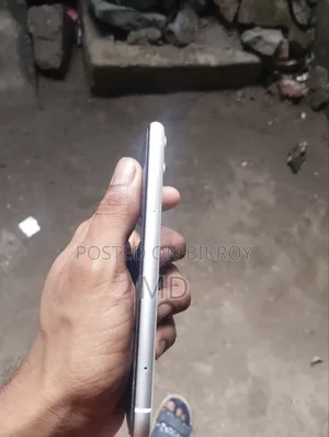Apple iPhone 11 128 GB White