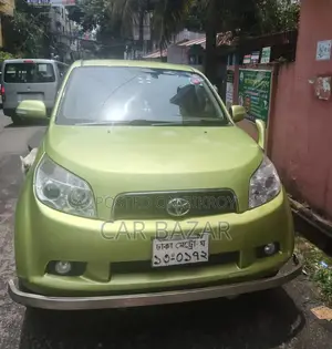 টয়োটা রাশ ২০০৬ সবুজ