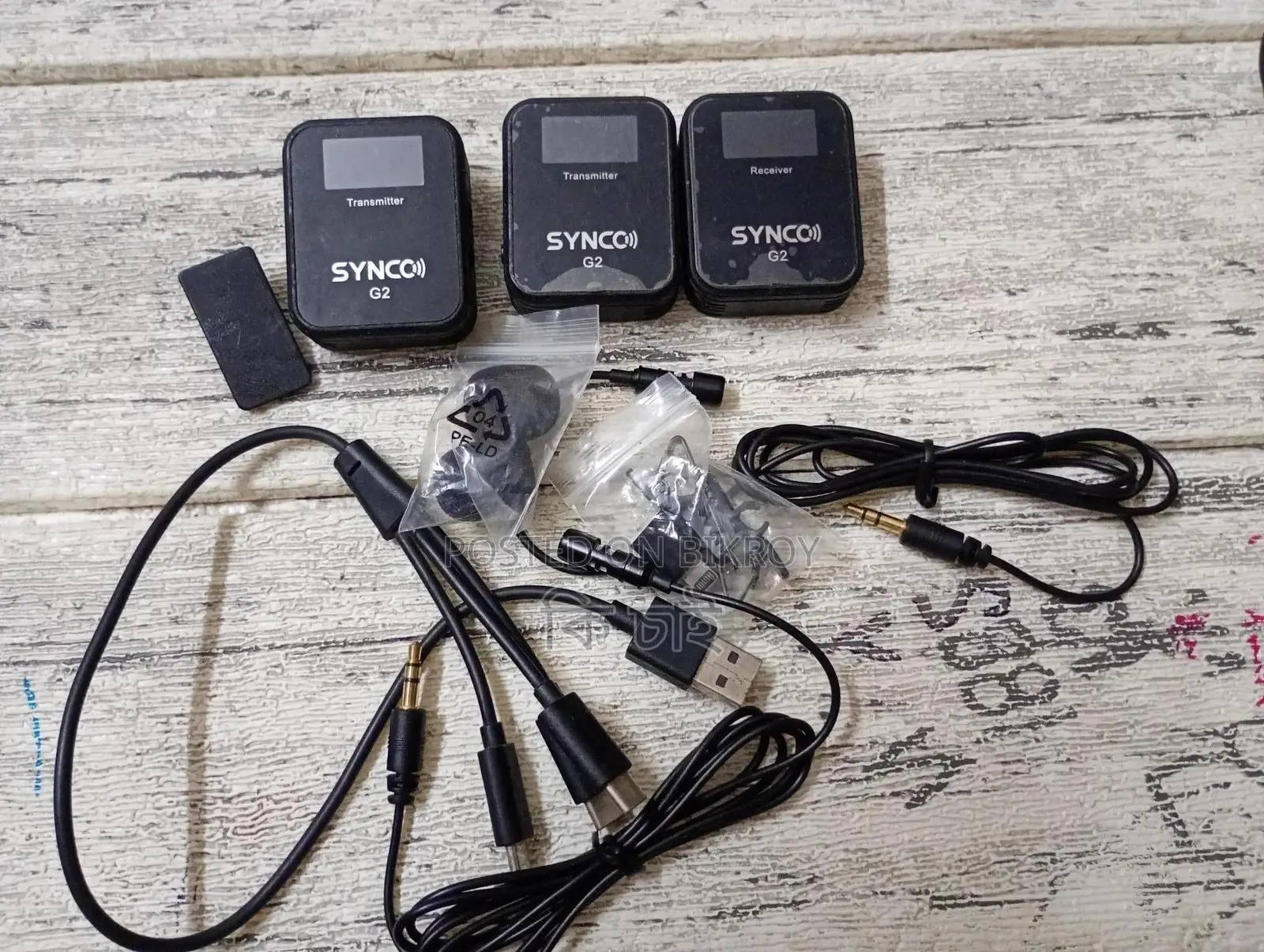 Synco G2(A2) 1-Trigger-2 2.4g Wireless Microphone System