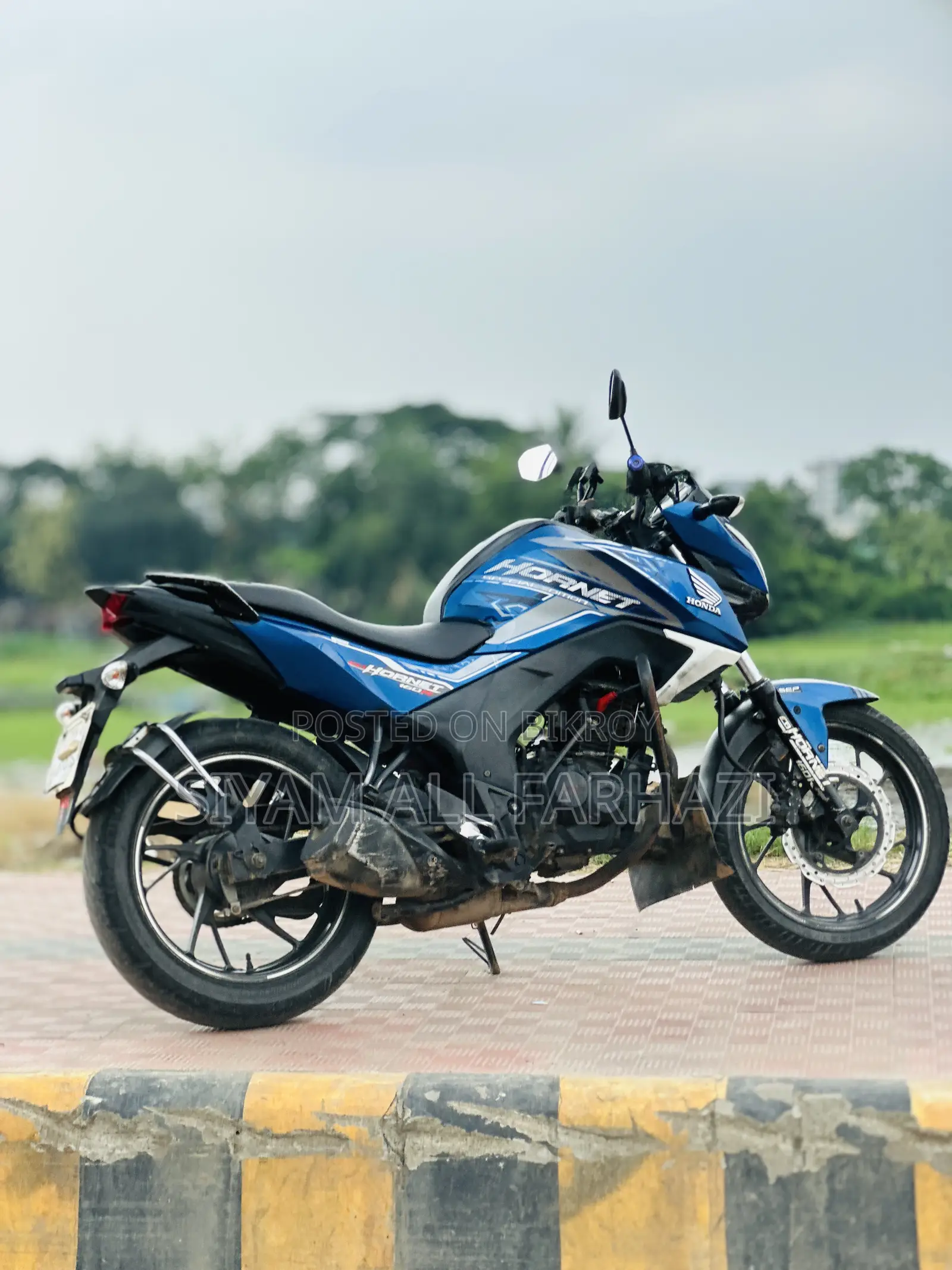 Honda Hornet 2018 Blue