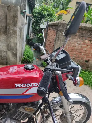 Honda 1991 Red