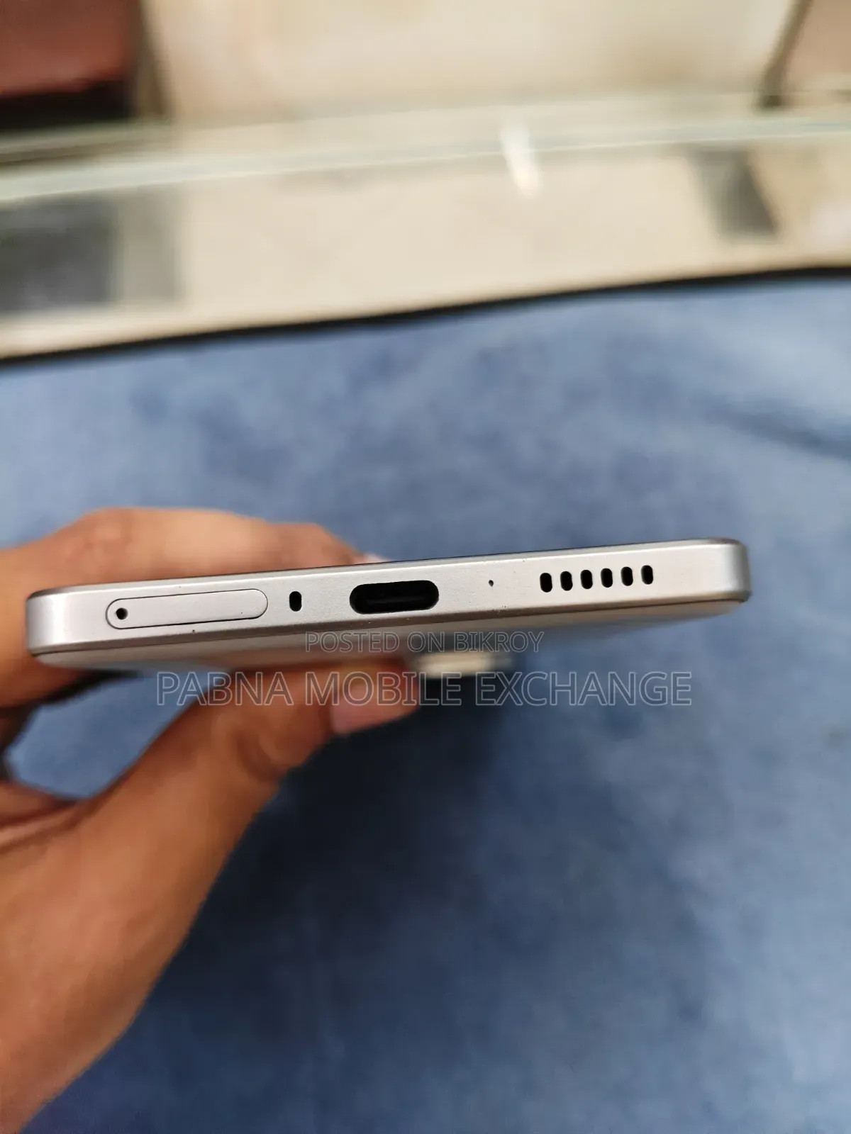 iQOO 256 GB Gray
