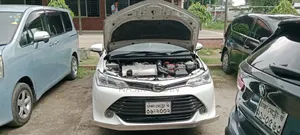Toyota Axio 1.5 G 4 Wheel Drive 2015 White