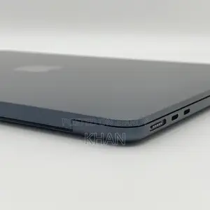 Laptop Apple MacBook Air 2022 M2 8GB Apple M2 SSD 256GB