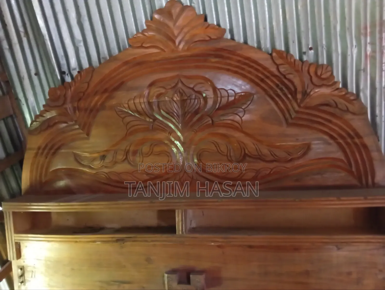 খাট বিক্রি করা হবে