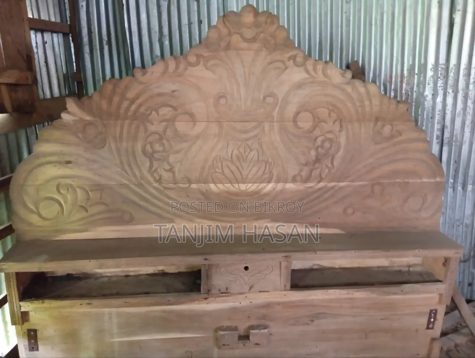 খাট বিক্রি করা হবে