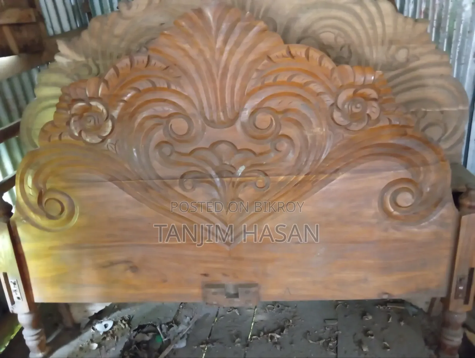 খাট বিক্রি করা হবে