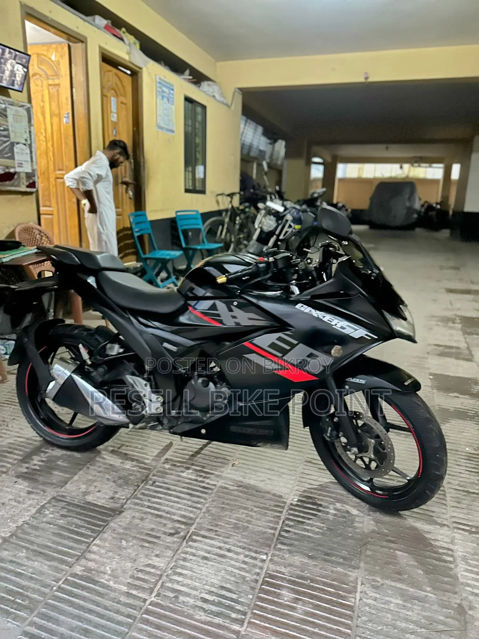 Suzuki Gixxer SF FI 2022 Black