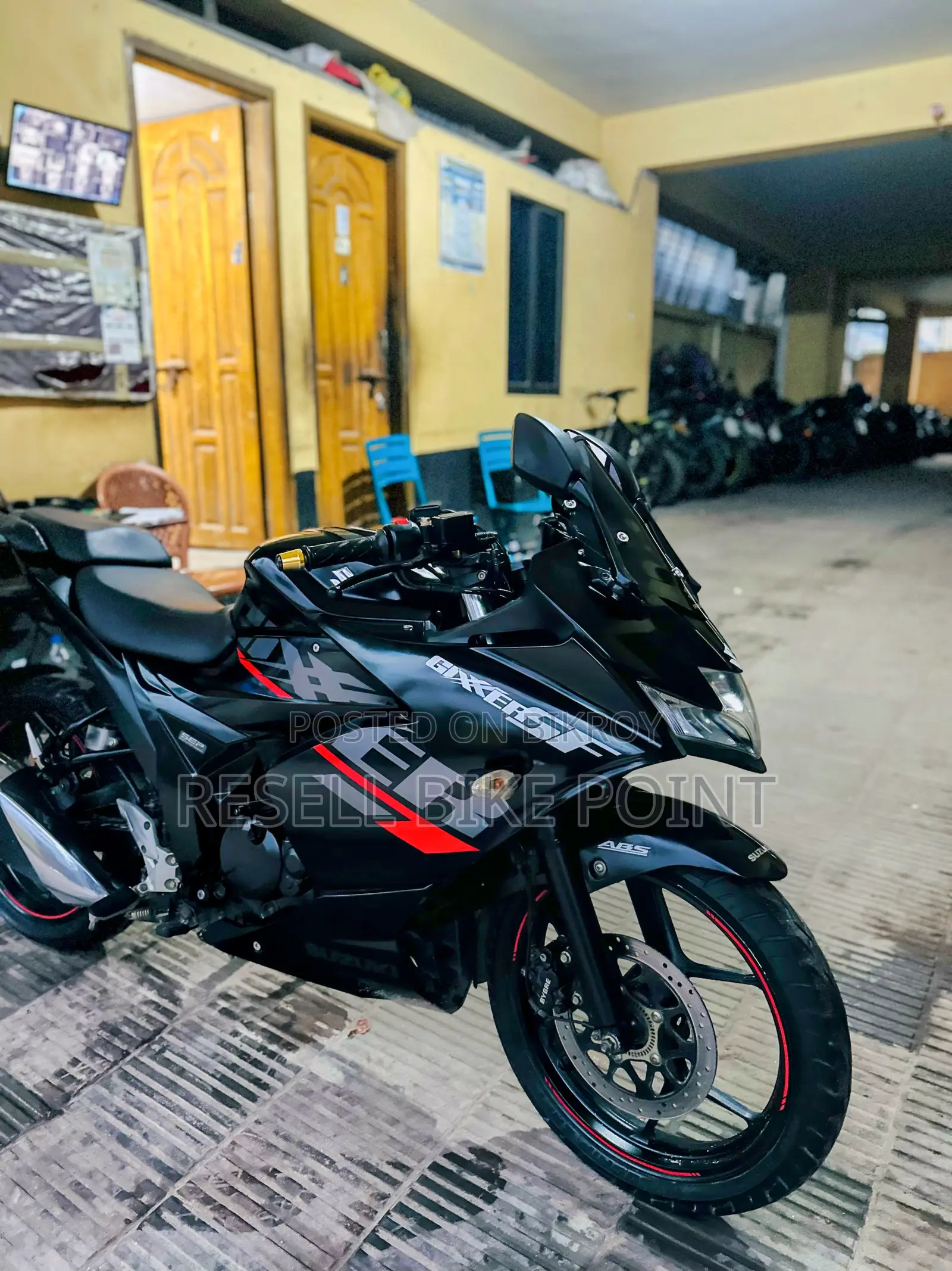 Suzuki Gixxer SF FI 2022 Black