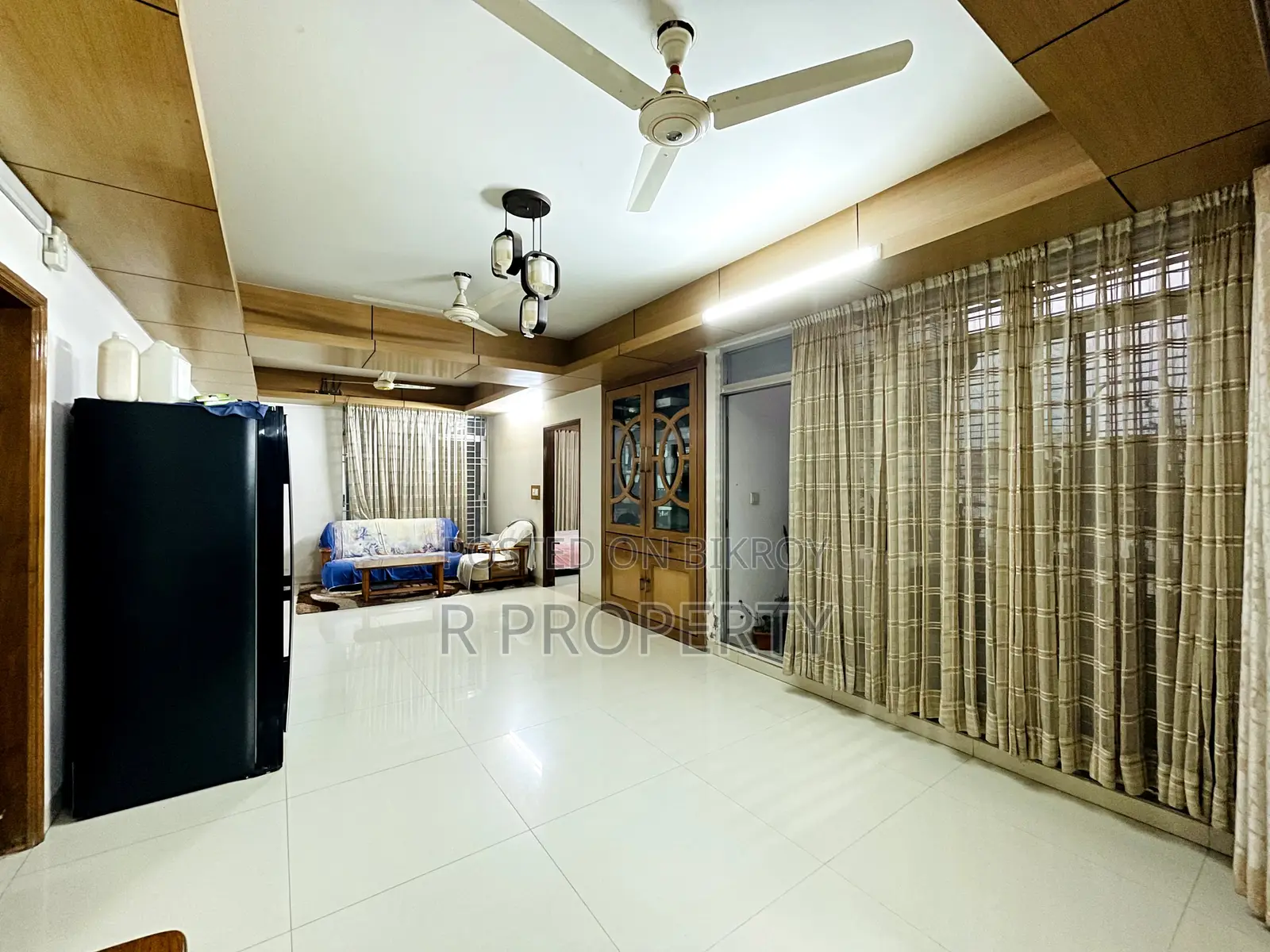 উত্তরায় ৪ বেডরুমের অ্যাপার্টমেন্ট বিক্রয়ের জন্য